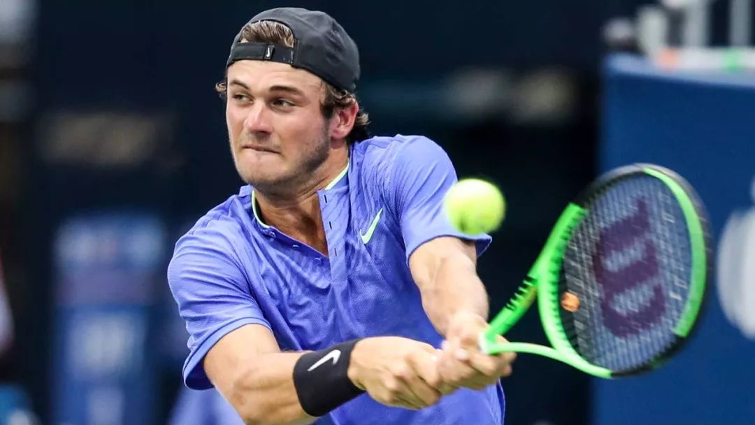 表现始终如 表现始终如