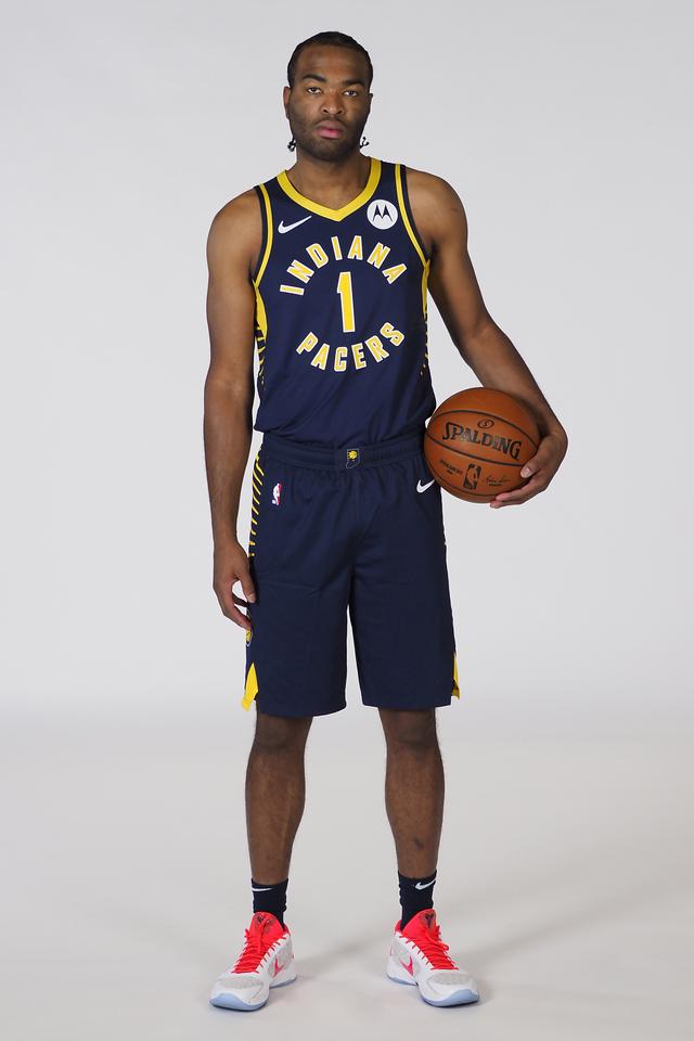 让球队在攻 让球队在攻