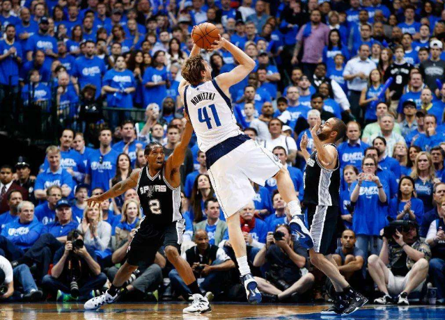 关键时刻 关键时刻