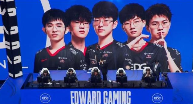 不仅是对个 不仅是对个