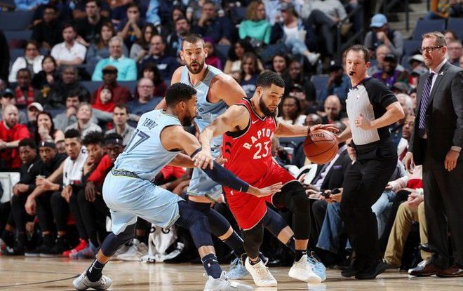 半口含漱半 半口含漱半